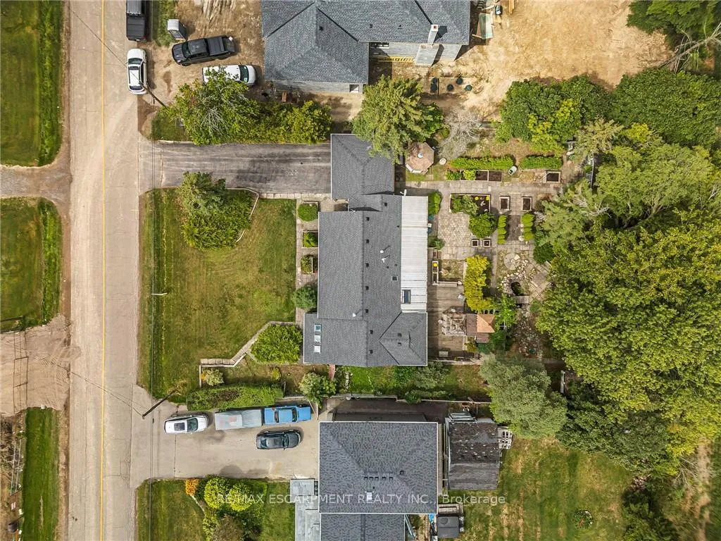 Photo 46 of 614 Golf Club Road, Hamilton, Rural Glanbrook — HOMEH