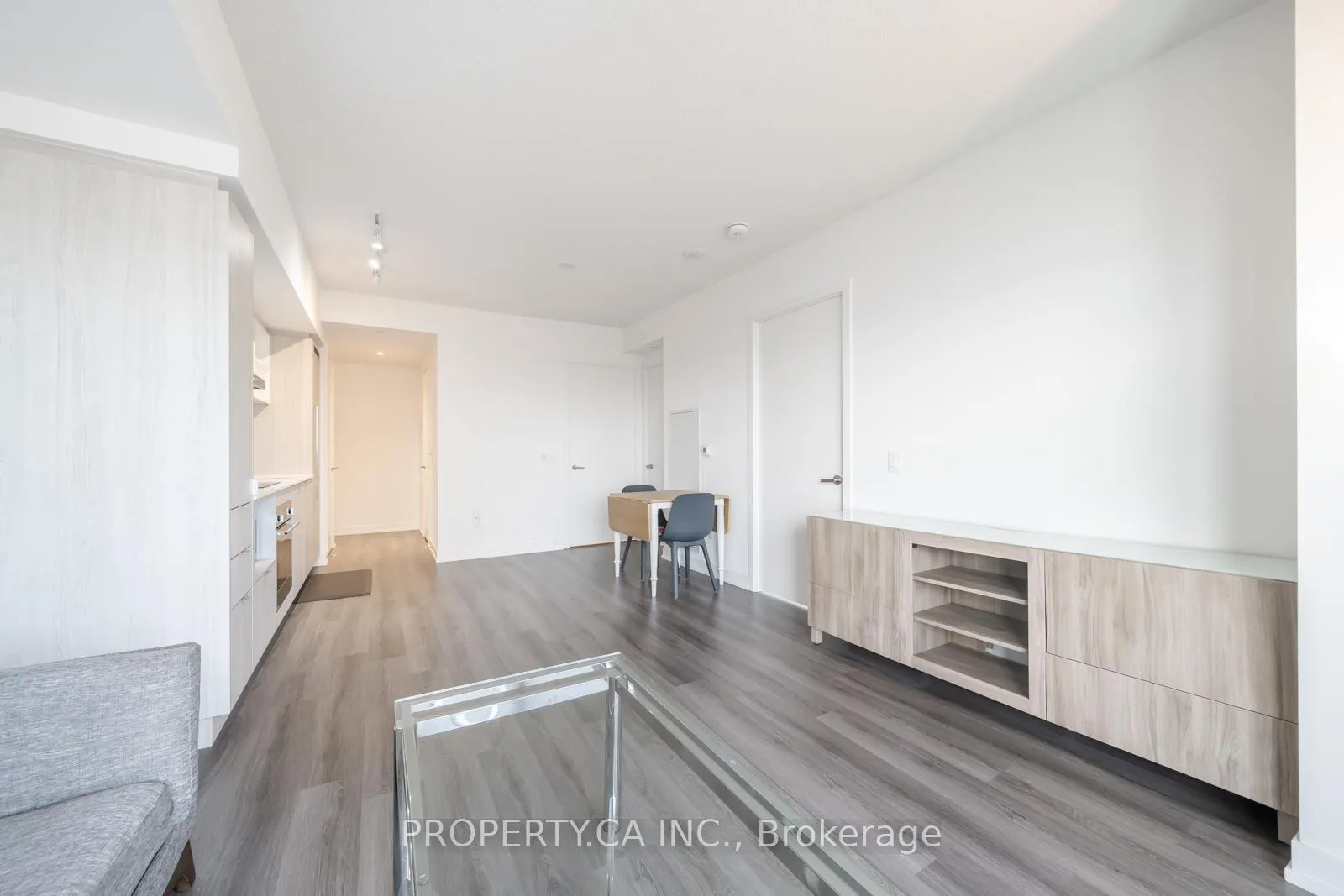Photo 9 of Unit 4203, 138 Downes Street, Toronto, Waterfront Communities — HOMEH