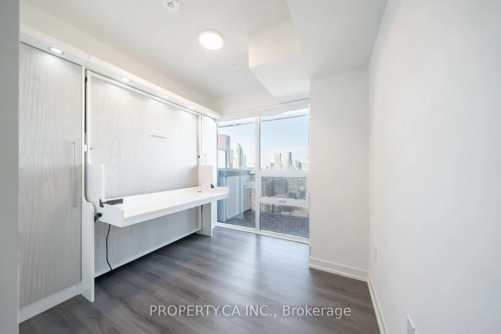 Photo 10 of Unit 4203, 138 Downes Street, Toronto, Waterfront Communities — HOMEH