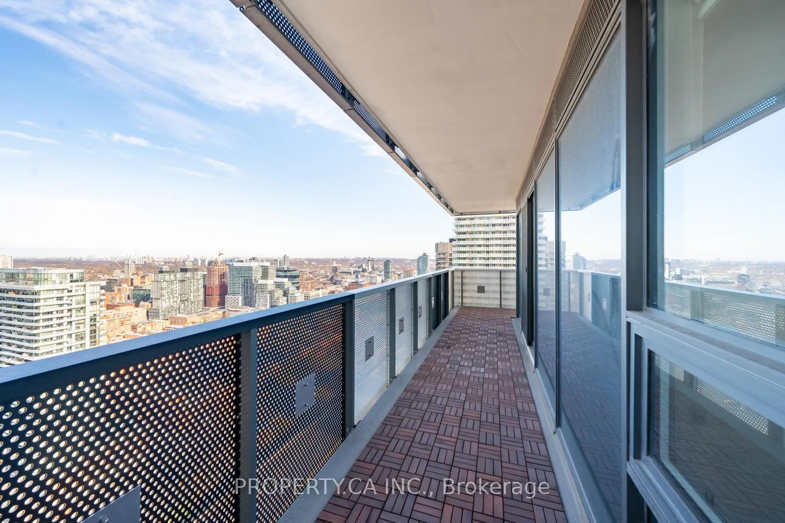 Photo 27 of Unit 4203, 138 Downes Street, Toronto, Waterfront Communities — HOMEH