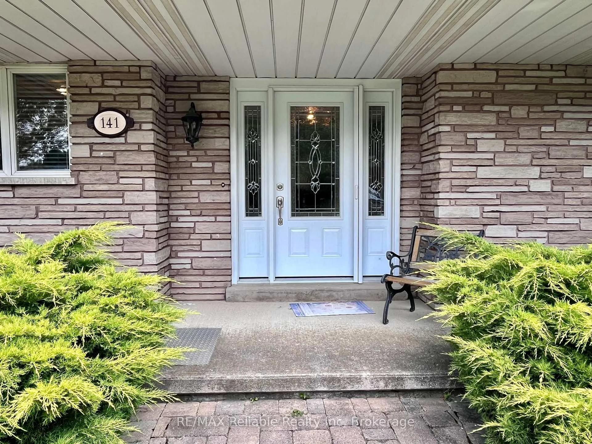 Photo 2 of 141 Charles Street, North Huron, Wingham — HOMEH