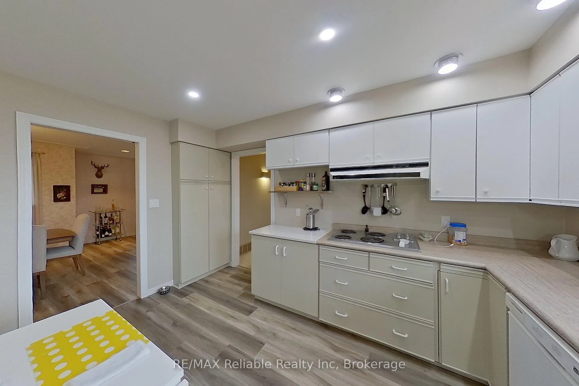 Photo 13 of 141 Charles Street, North Huron, Wingham — HOMEH