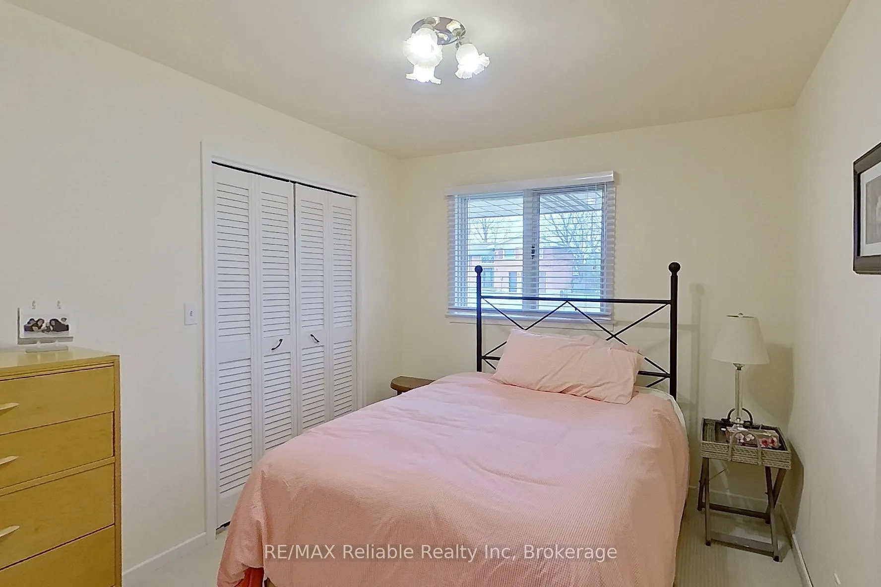 Photo 25 of 141 Charles Street, North Huron, Wingham — HOMEH