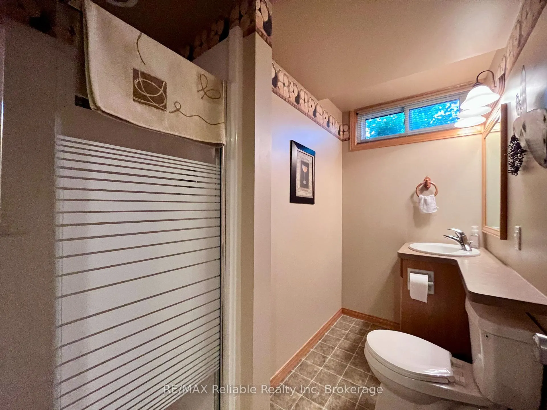 Photo 35 of 141 Charles Street, North Huron, Wingham — HOMEH