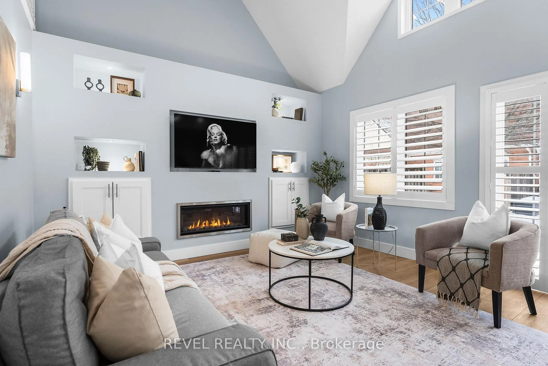 Photo 5 of 12 Hirshfield Lane, Ajax, Central — HOMEH
