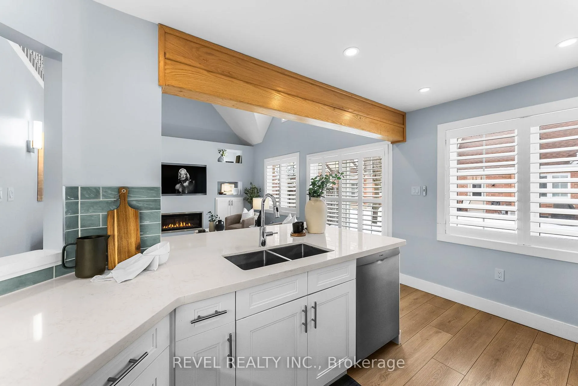 Photo 11 of 12 Hirshfield Lane, Ajax, Central — HOMEH