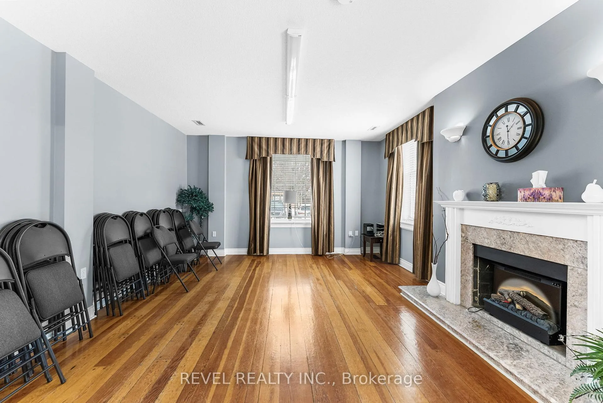 Photo 39 of 12 Hirshfield Lane, Ajax, Central — HOMEH