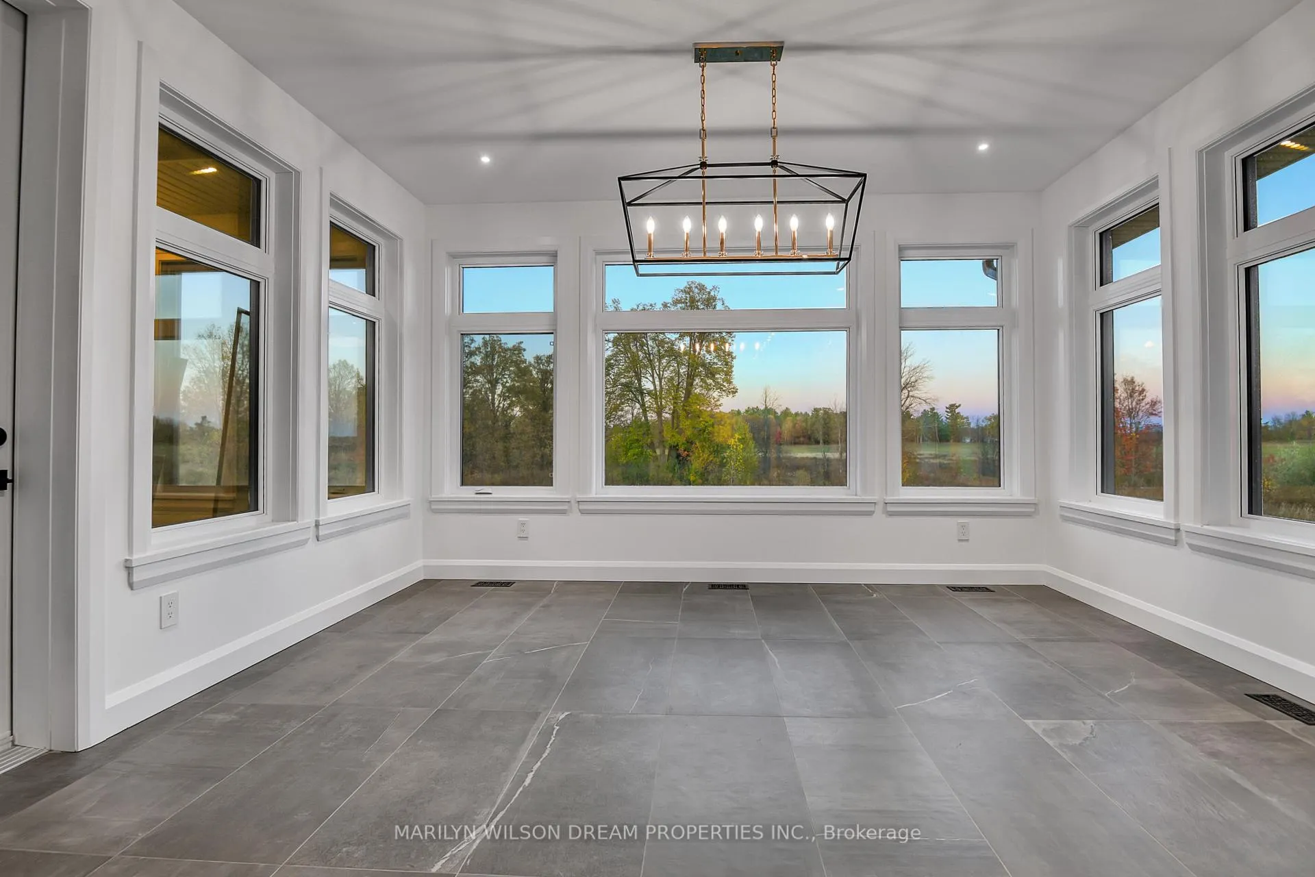 Photo 10 of 68 Synergy Way, Ottawa, Kanata - Kanata (North West) — HOMEH