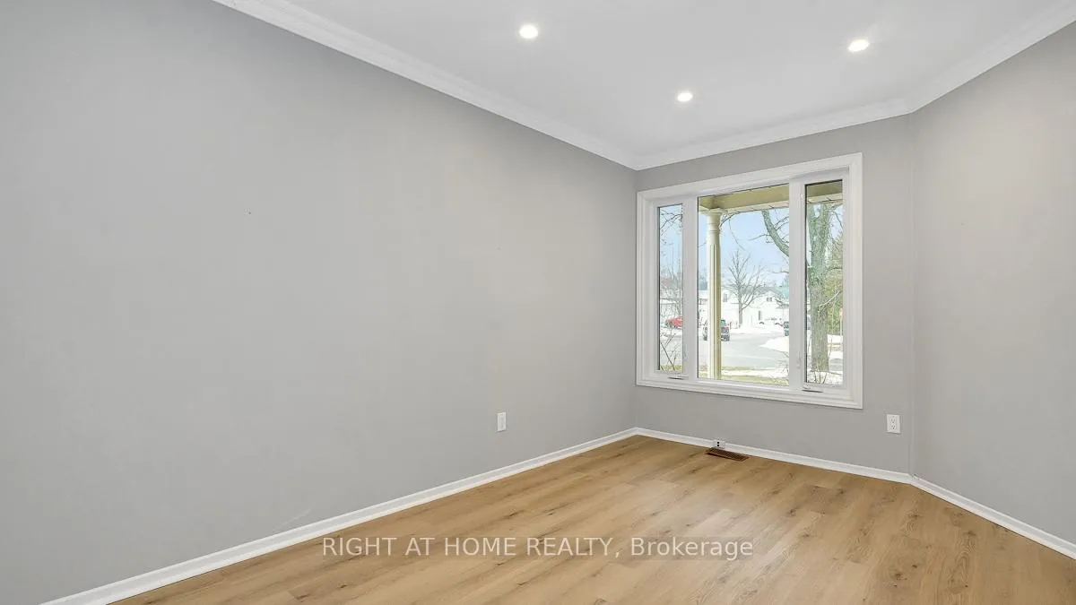 Photo 7 of 2 Chickasaw Crescent, Ottawa, Kanata - Bridlewood — HOMEH