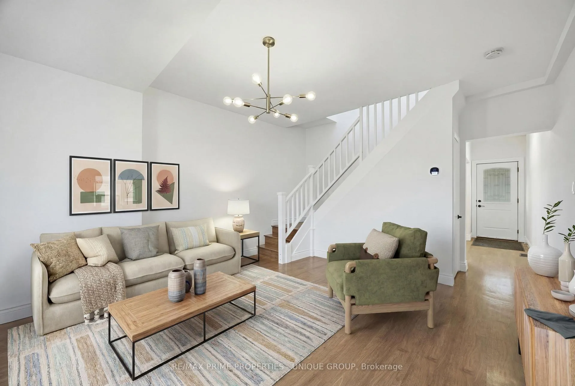 Photo 2 of Unit Main, 589 Logan Avenue, Toronto, North Riverdale — HOMEH