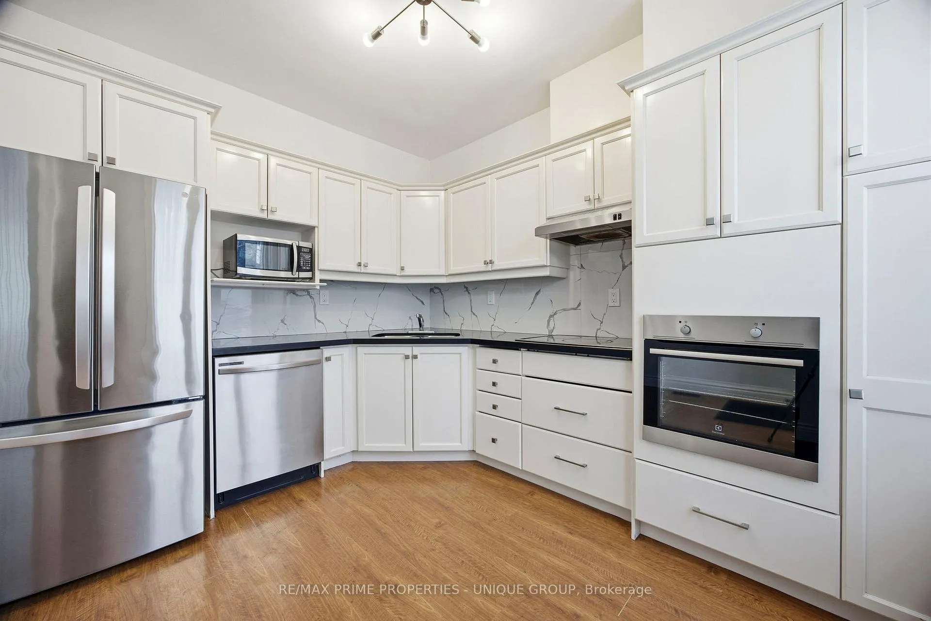 Photo 6 of Unit Main, 589 Logan Avenue, Toronto, North Riverdale — HOMEH