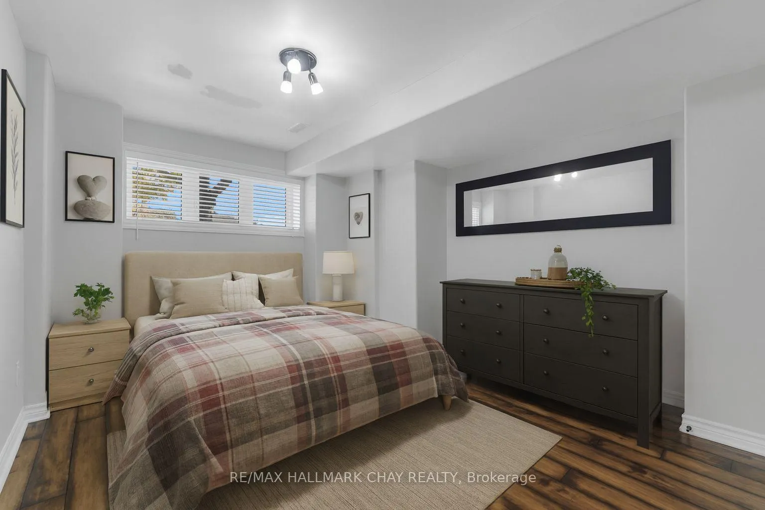 Photo 25 of 38 Rose Valley Way, Wasaga Beach — HOMEH