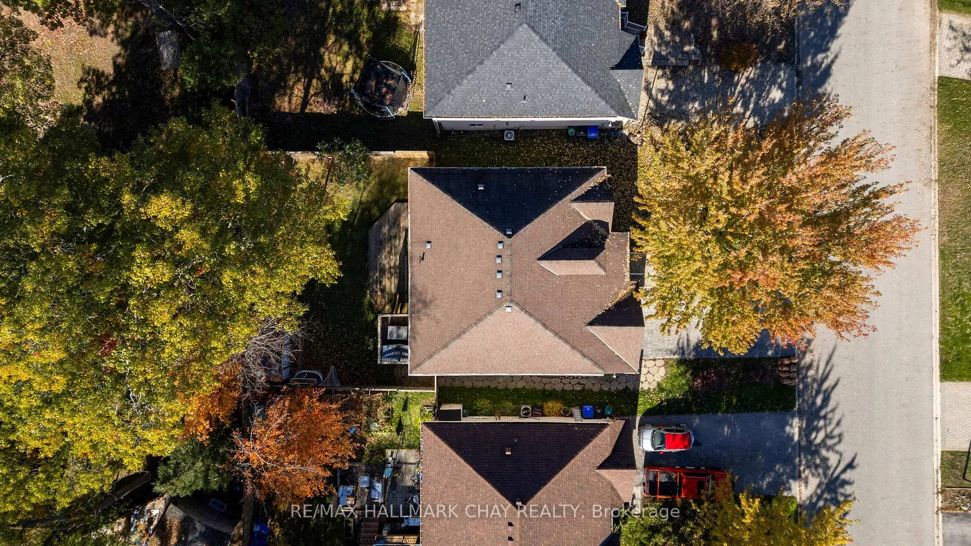 Photo 41 of 38 Rose Valley Way, Wasaga Beach — HOMEH