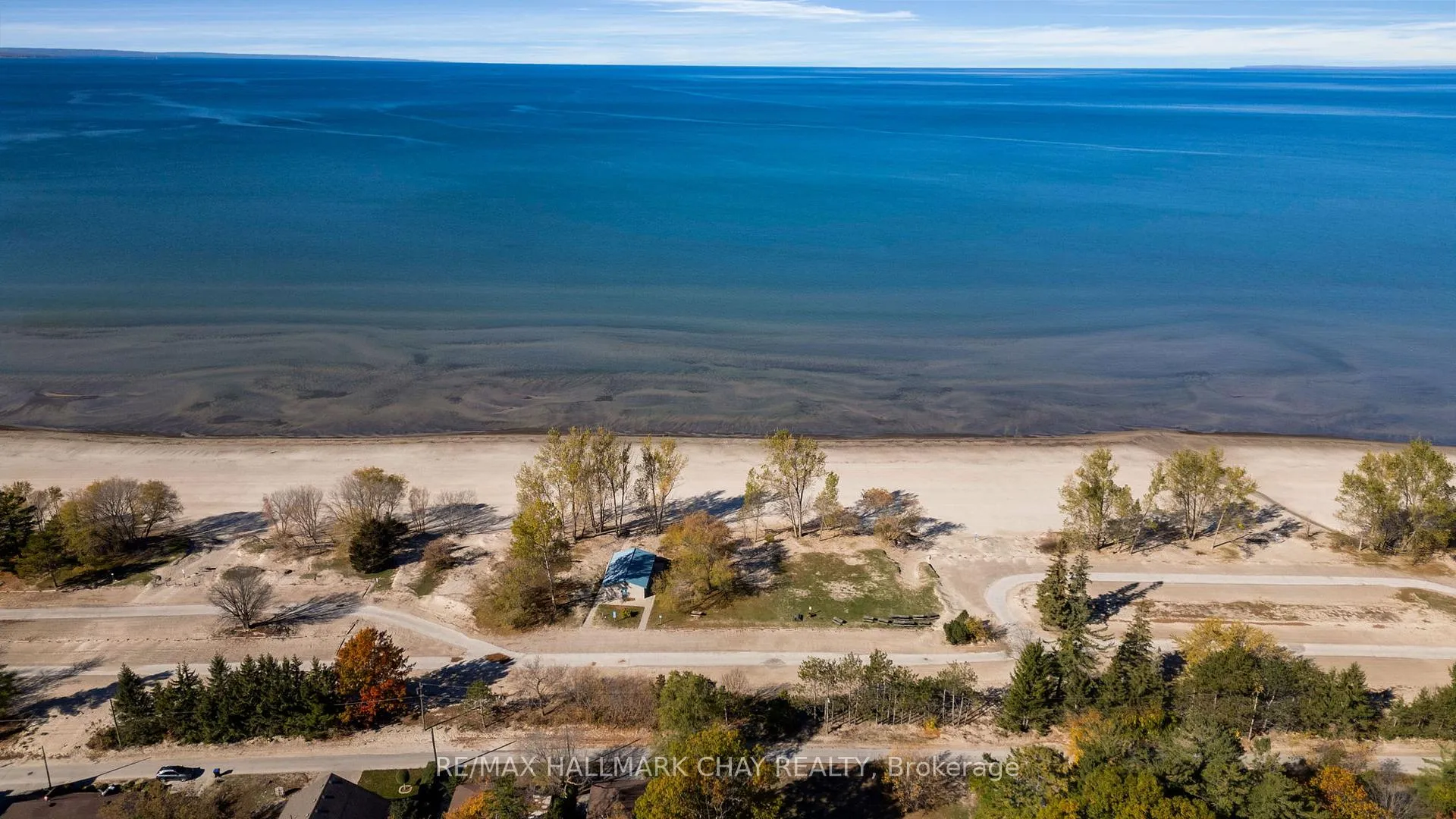 Photo 44 of 38 Rose Valley Way, Wasaga Beach — HOMEH