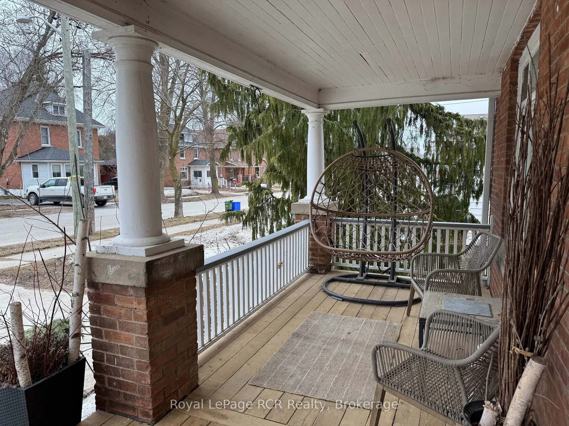 Photo 2 of 555 14th Street W, Owen Sound — HOMEH