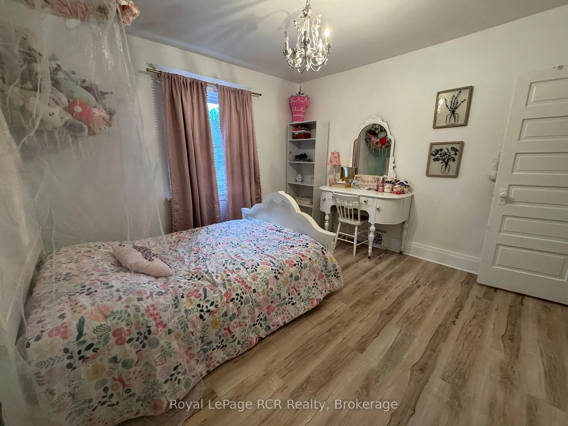 Photo 16 of 555 14th Street W, Owen Sound — HOMEH