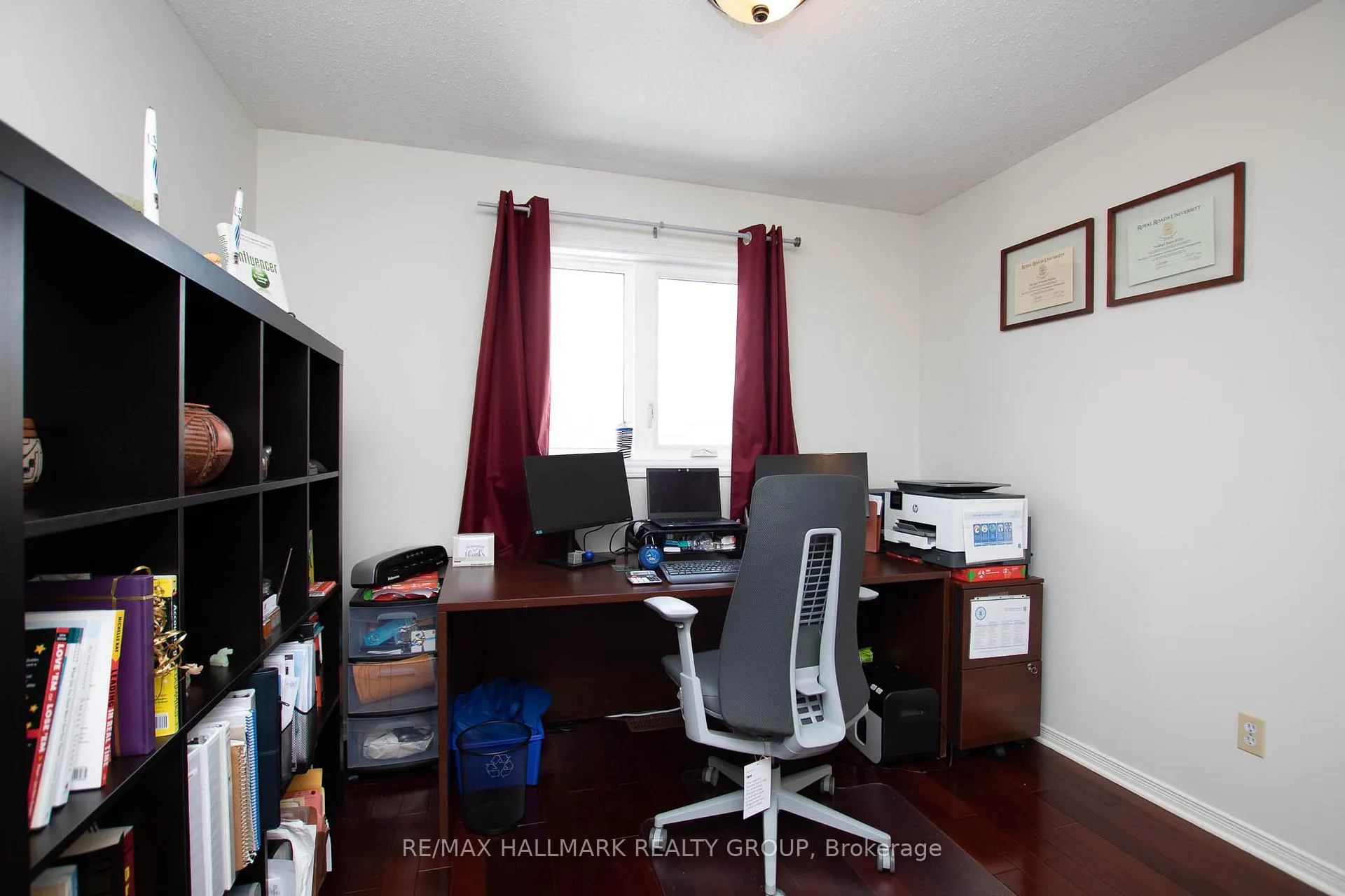 Photo 33 of 25 Claudet Crescent, Ottawa, Hunt Club Park — HOMEH