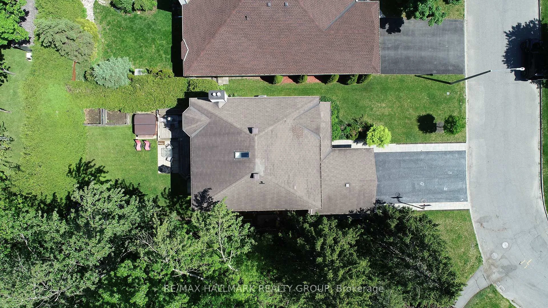 Photo 45 of 25 Claudet Crescent, Ottawa, Hunt Club Park — HOMEH