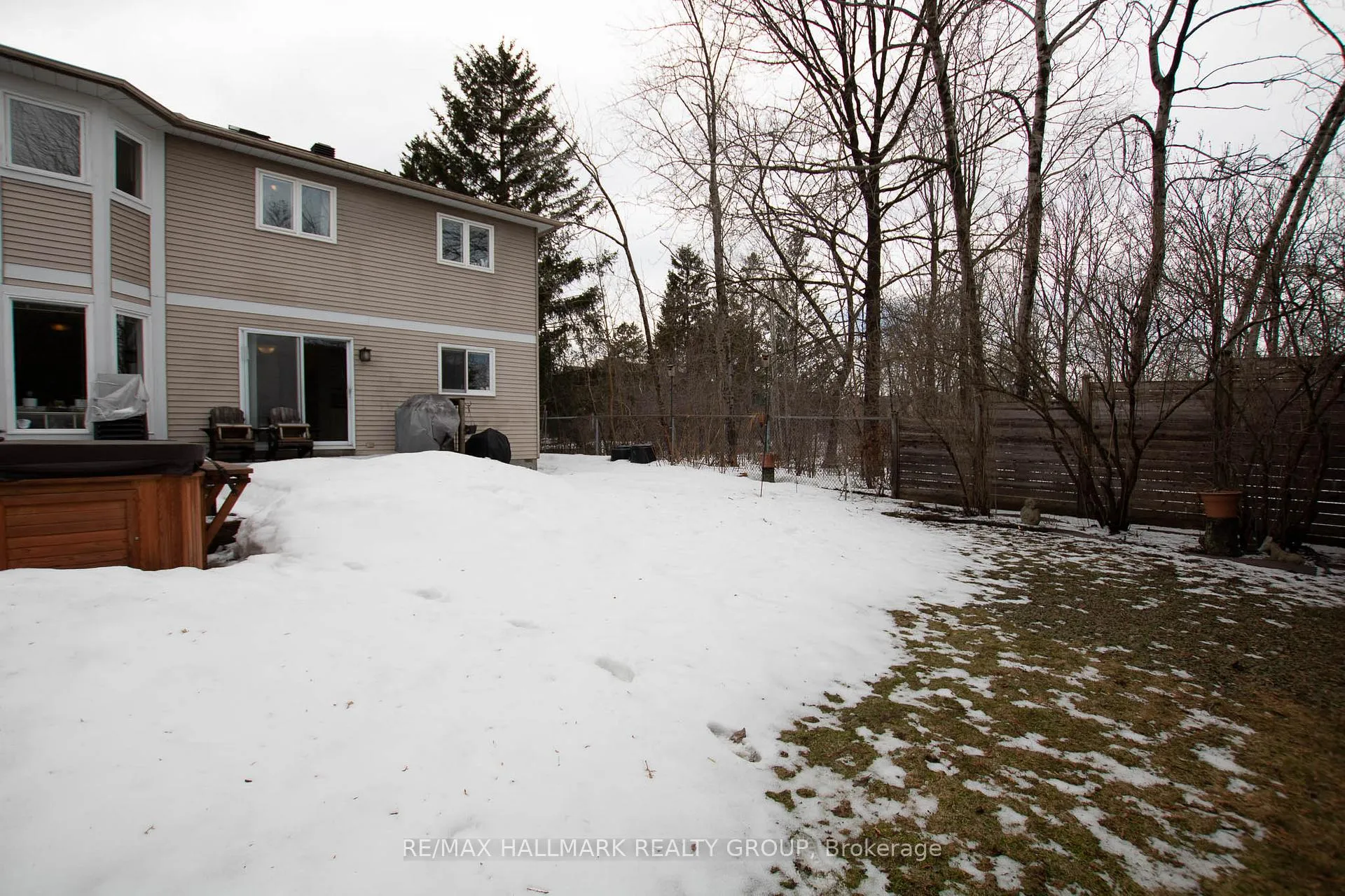 Photo 48 of 25 Claudet Crescent, Ottawa, Hunt Club Park — HOMEH
