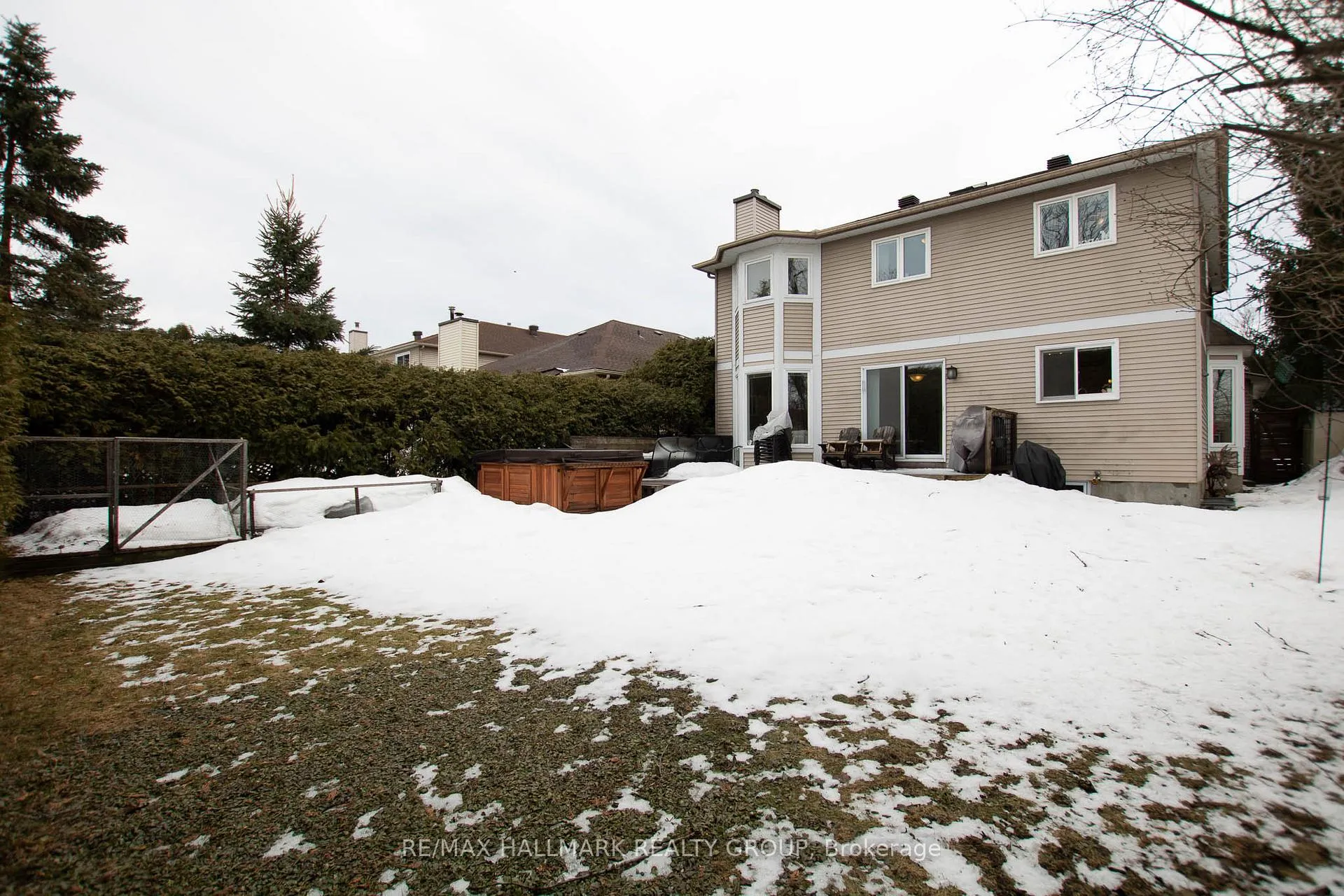 Photo 49 of 25 Claudet Crescent, Ottawa, Hunt Club Park — HOMEH