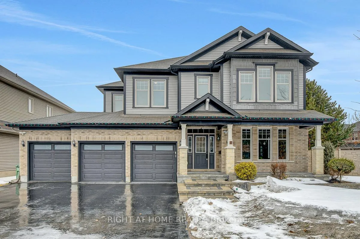 Front of 701 Everlasting Crescent