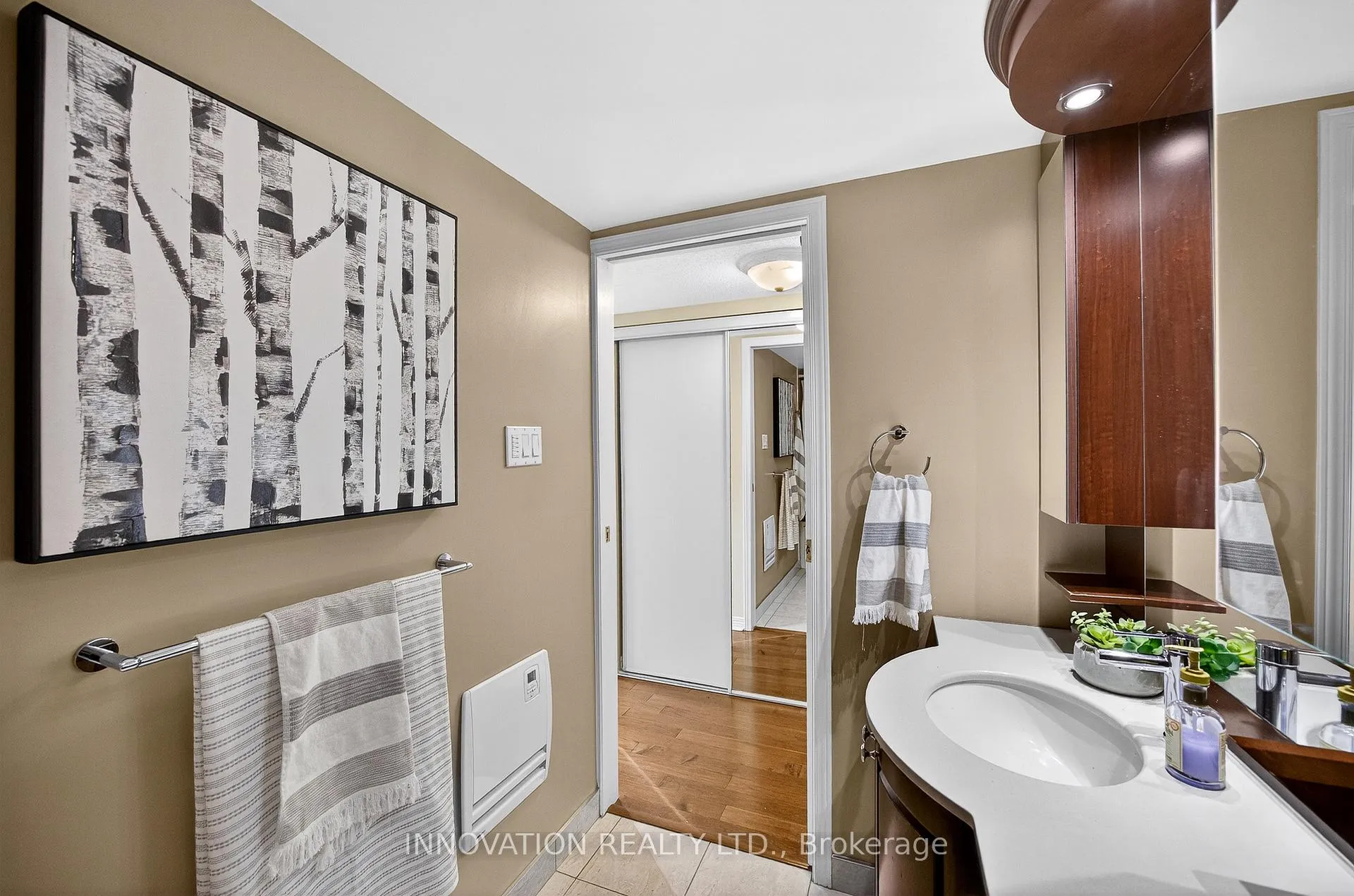 Photo 27 of Unit 204, 30 Charlevoix Street, Ottawa, Vanier — HOMEH