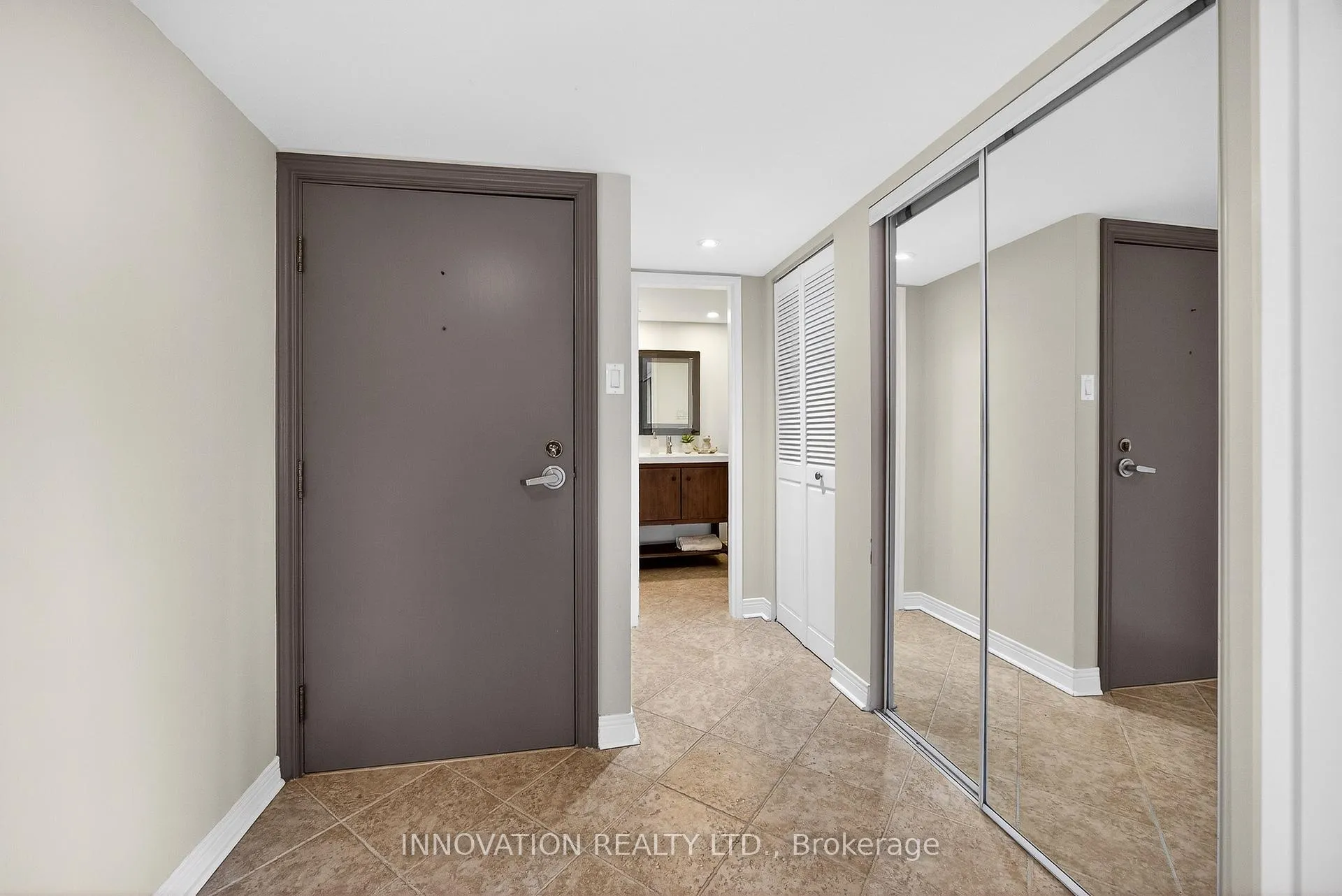 Photo 31 of Unit 204, 30 Charlevoix Street, Ottawa, Vanier — HOMEH