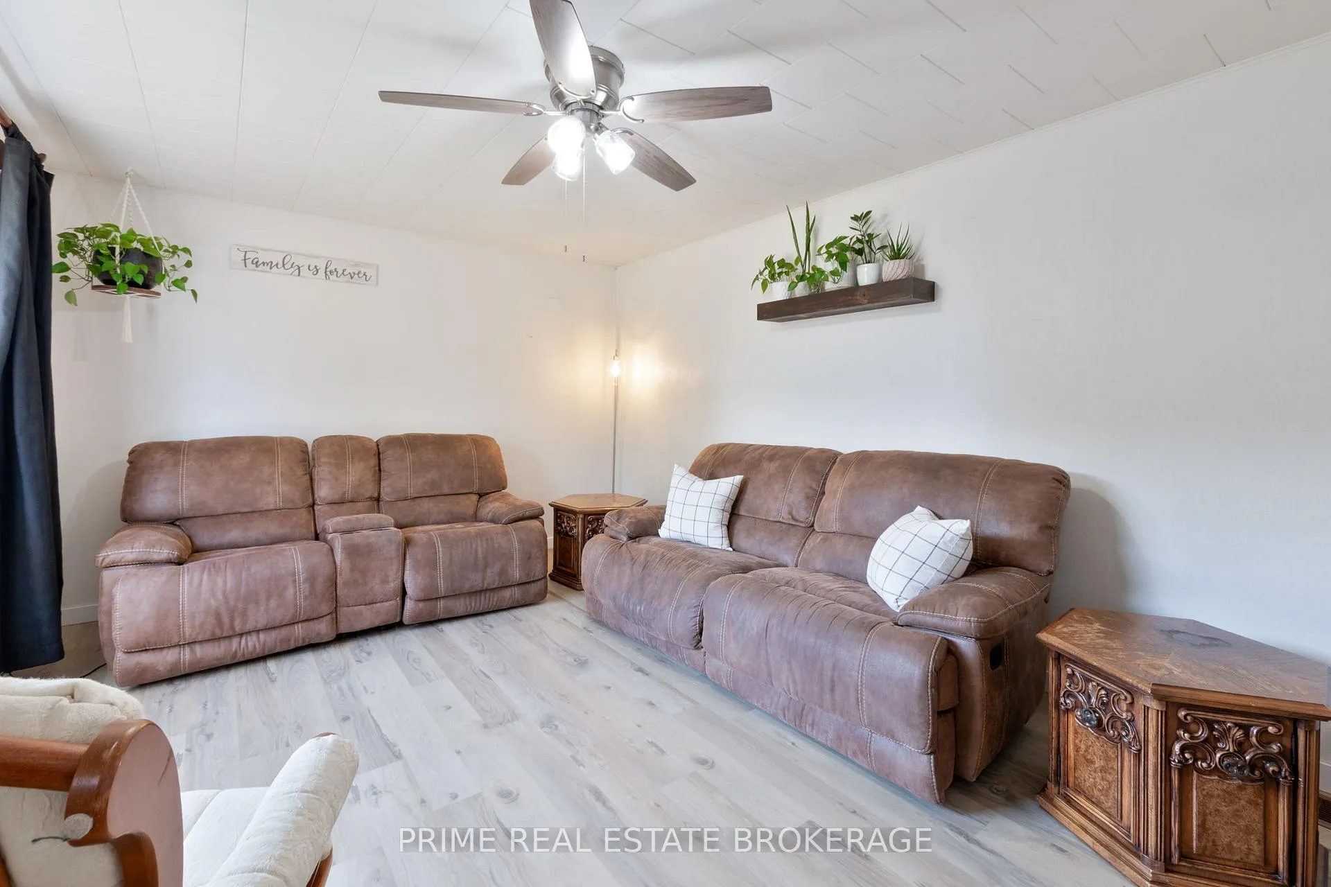 Photo 5 of 204 Evandale Street, West Elgin, West Lorne — HOMEH