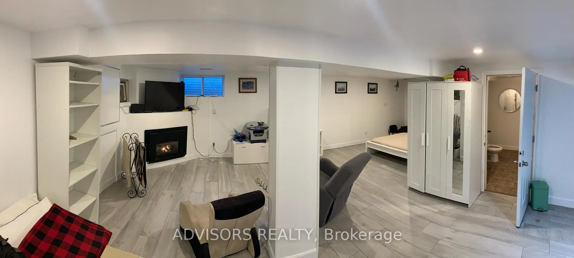 Photo 4 of 48 Briar Road, Barrie, Allandale Heights — HOMEH