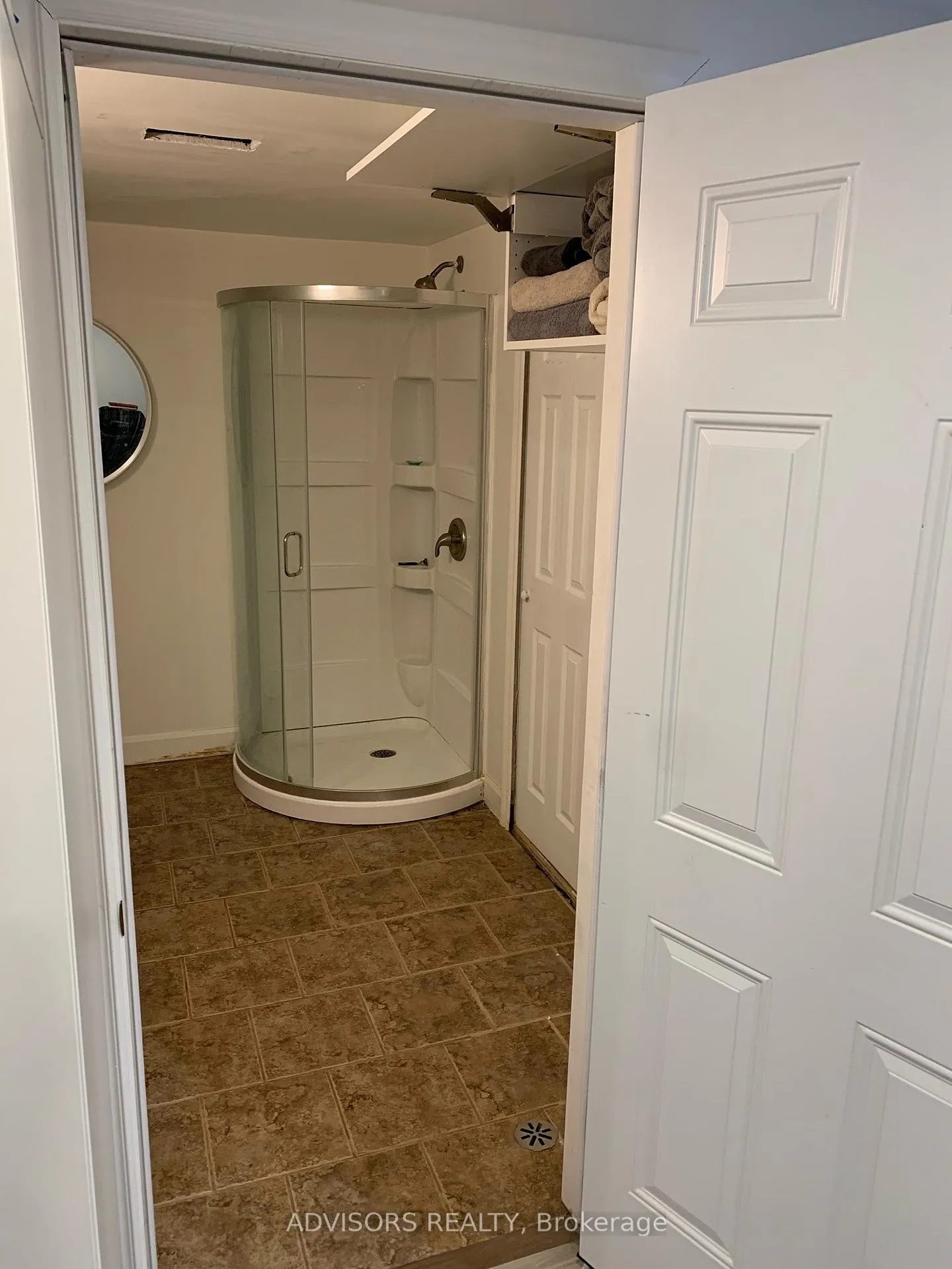 Photo 10 of 48 Briar Road, Barrie, Allandale Heights — HOMEH