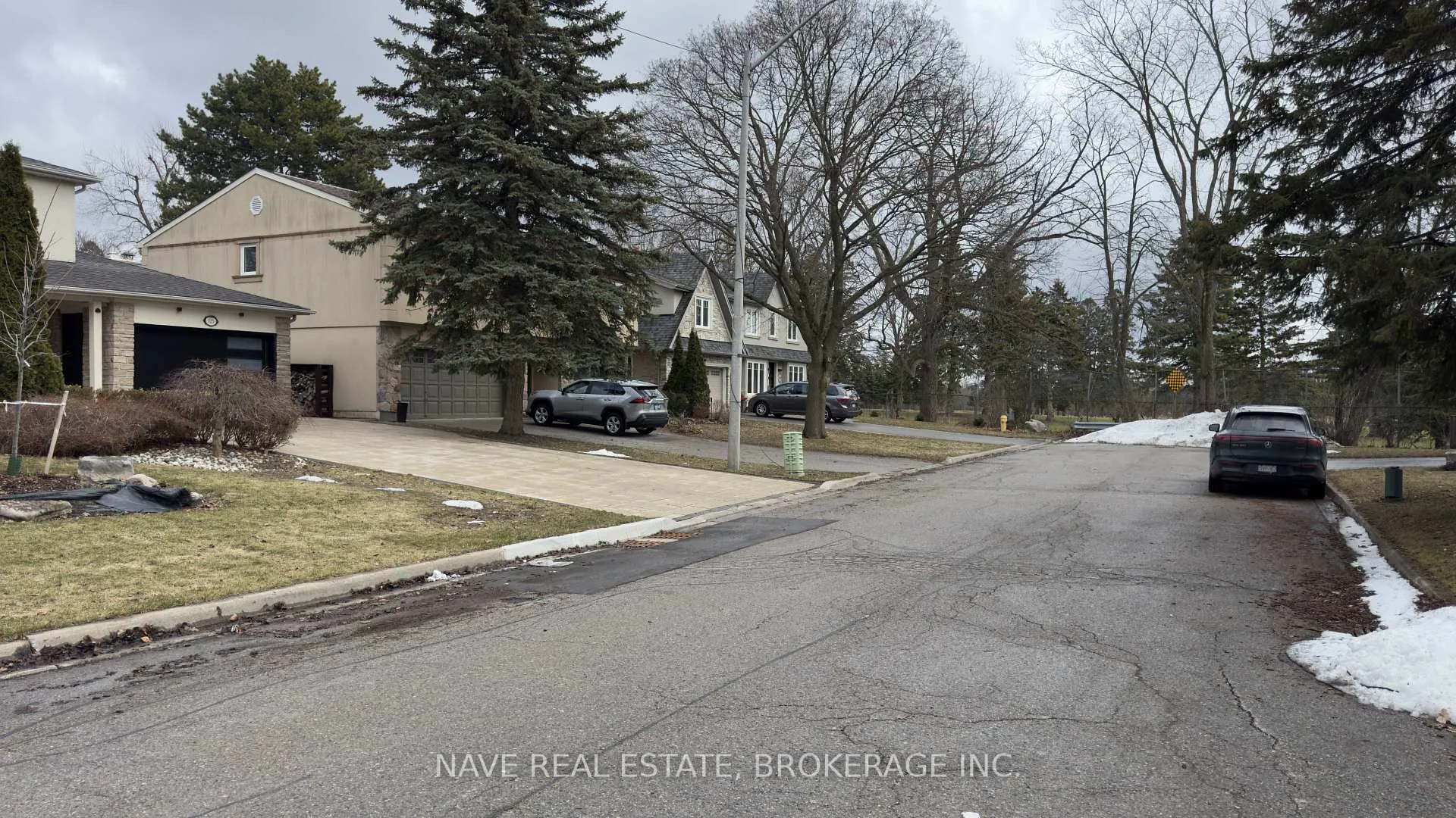 Photo 3 of Unit Basement, 125 Bay Thorn Drive, Markham, Royal Orchard — HOMEH