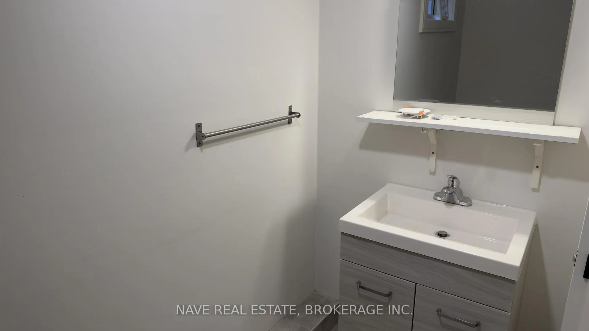 Photo 22 of Unit Basement, 125 Bay Thorn Drive, Markham, Royal Orchard — HOMEH