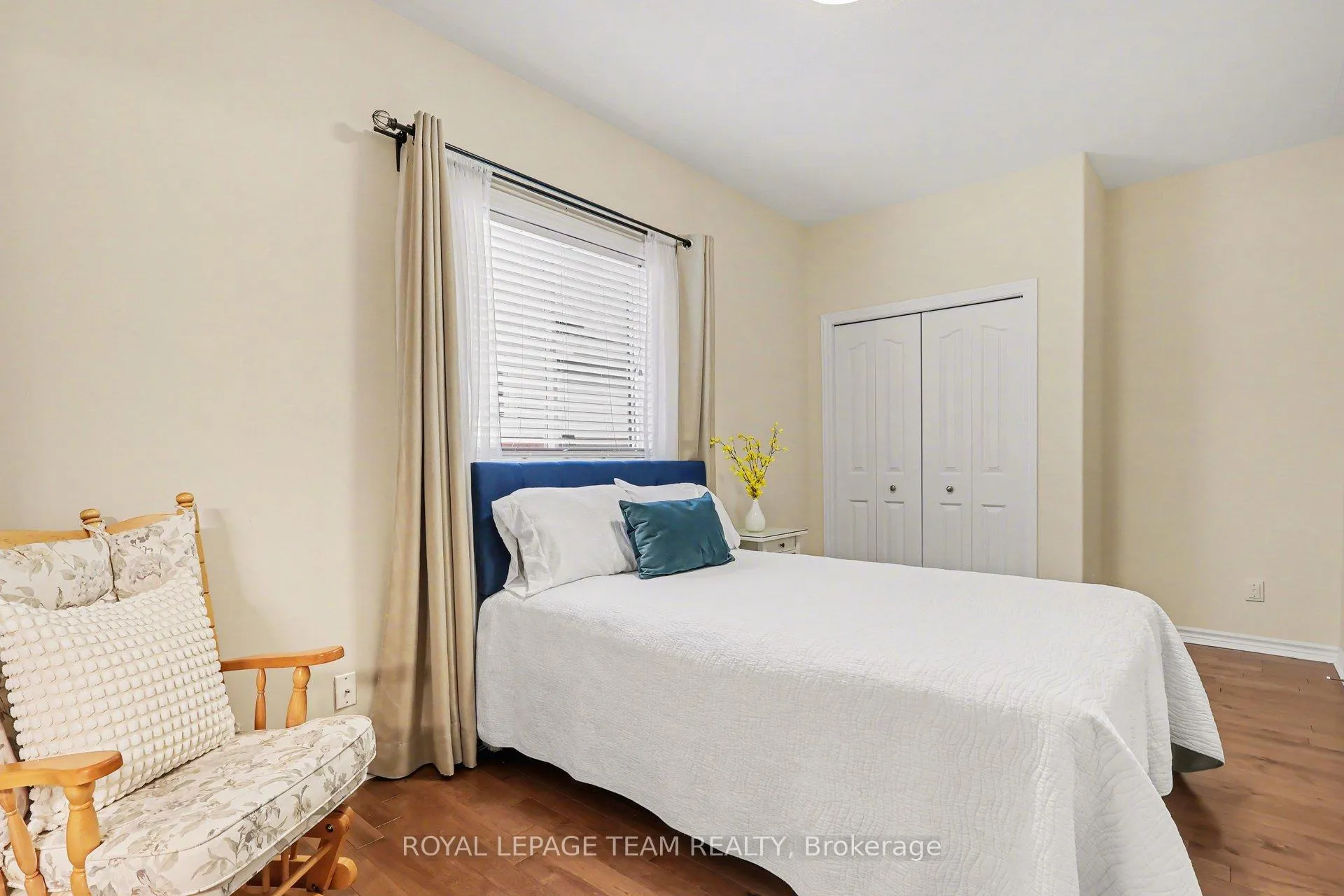 Photo 23 of 751 Vermillion Drive, Ottawa, Riverside South/Gloucester Glen — HOMEH