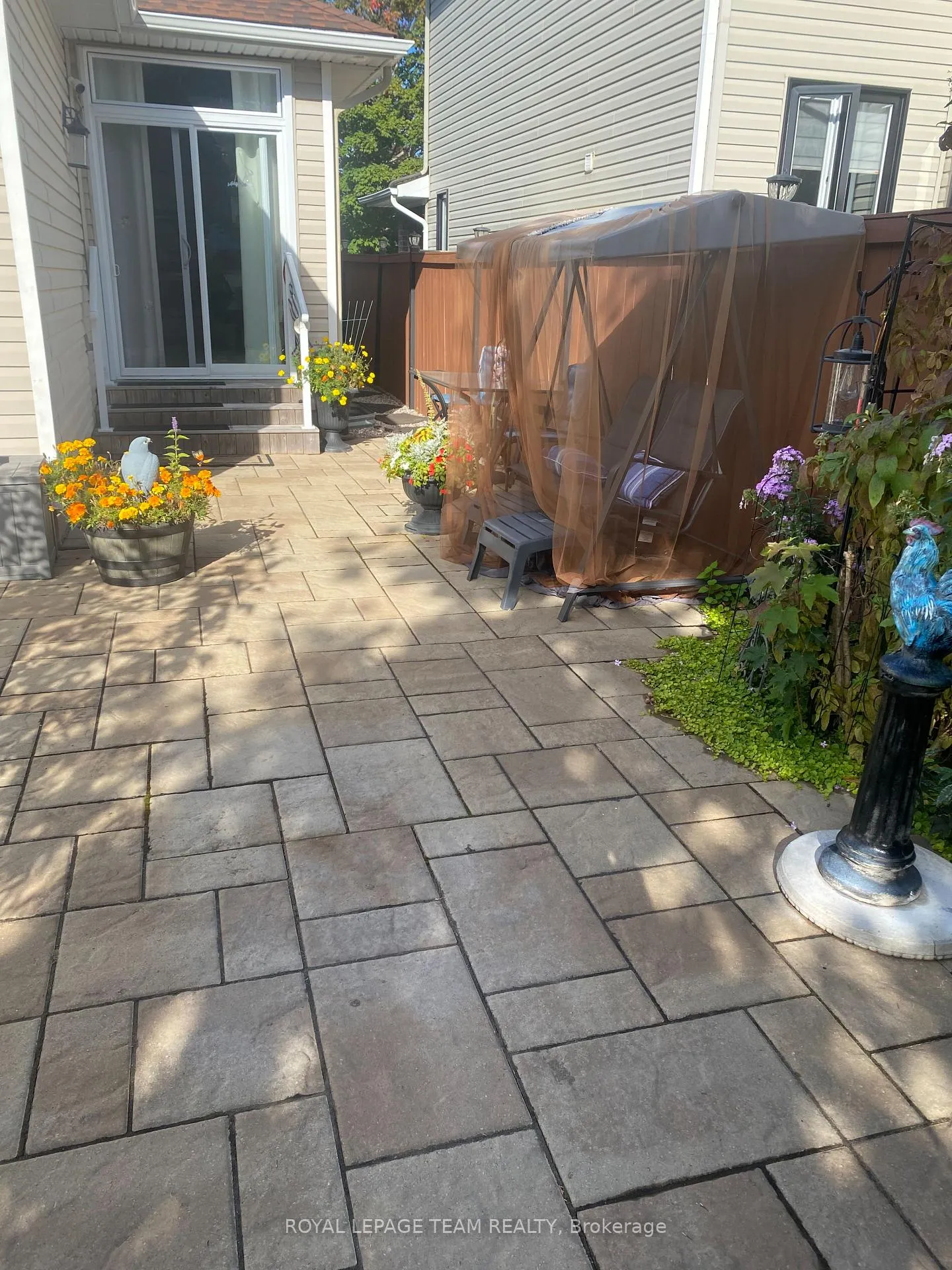 Photo 32 of 751 Vermillion Drive, Ottawa, Riverside South/Gloucester Glen — HOMEH