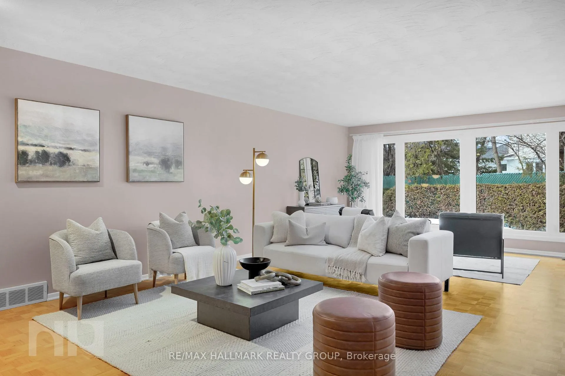 Photo 8 of 2014 Delmar Drive, Ottawa, Playfair Park — HOMEH