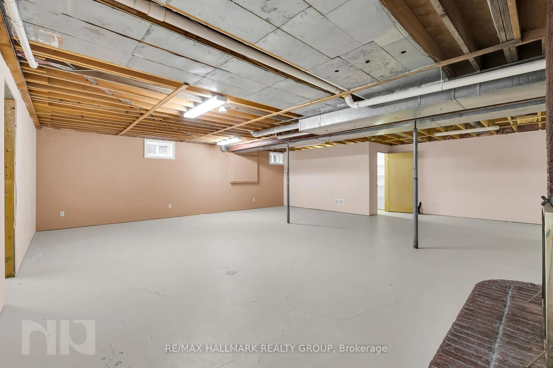 Photo 42 of 2014 Delmar Drive, Ottawa, Playfair Park — HOMEH