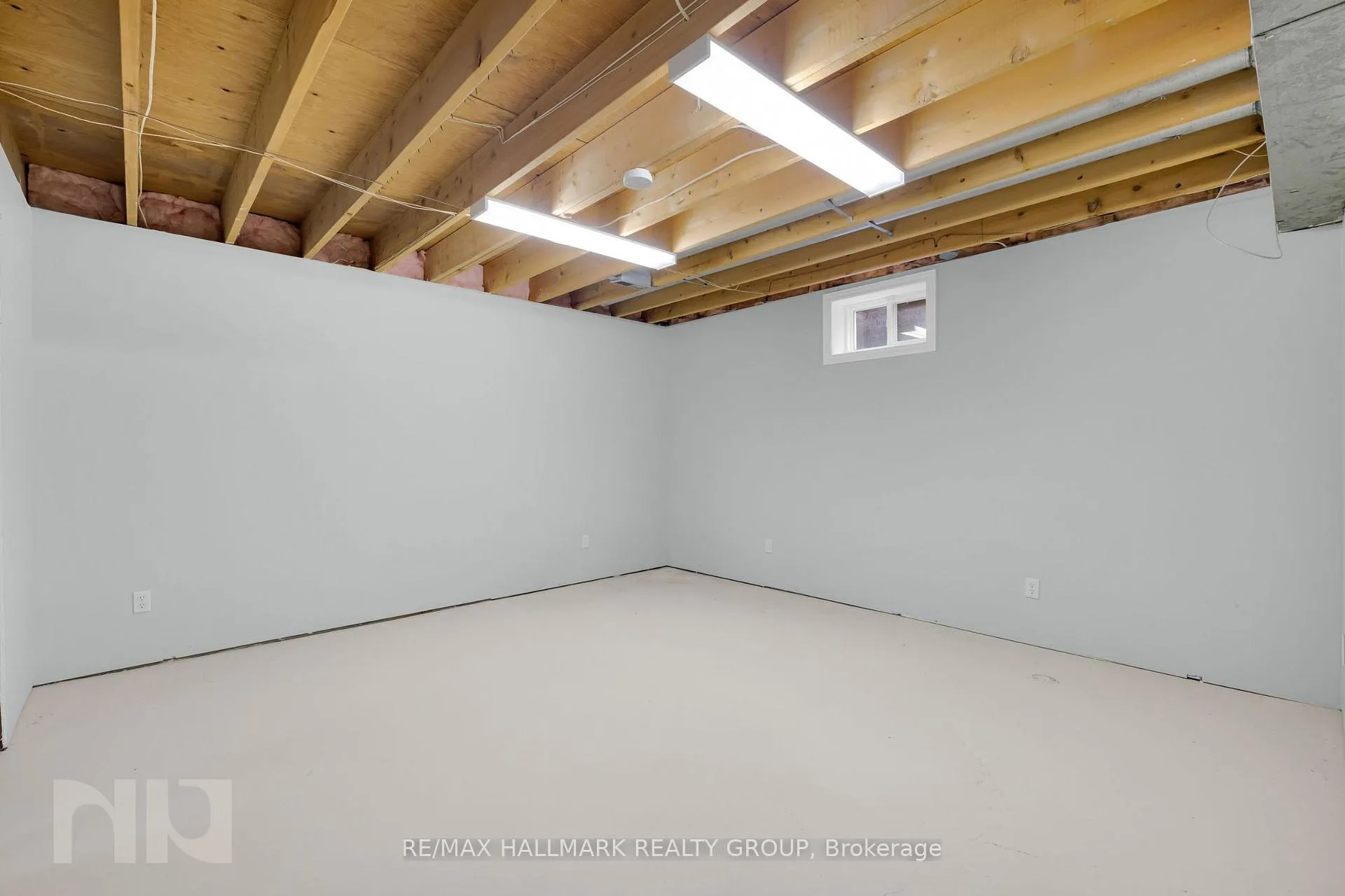 Photo 44 of 2014 Delmar Drive, Ottawa, Playfair Park — HOMEH