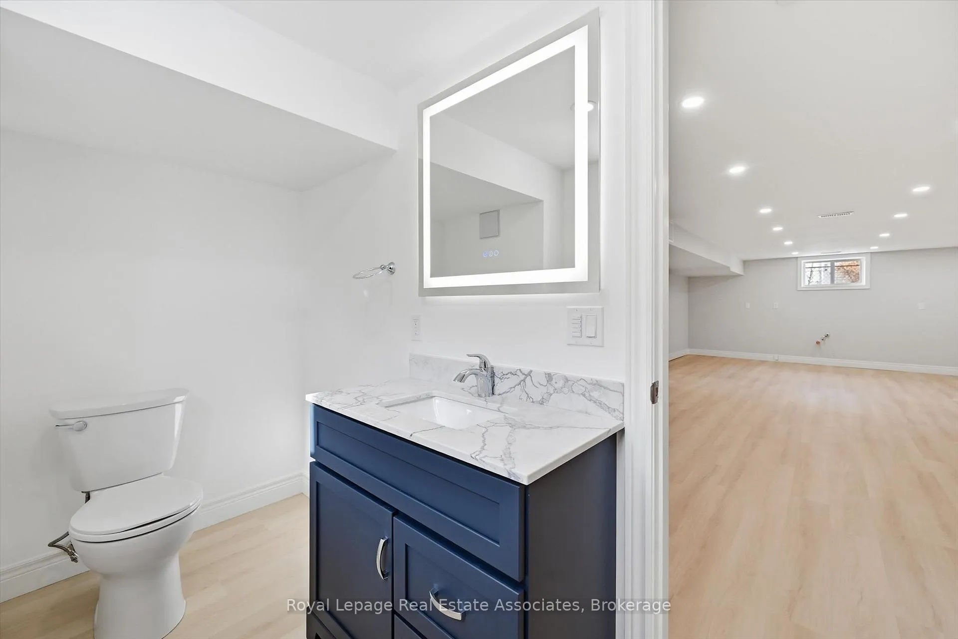 Photo 38 of 26 Geneva Drive, Hamilton, Buchanan — HOMEH