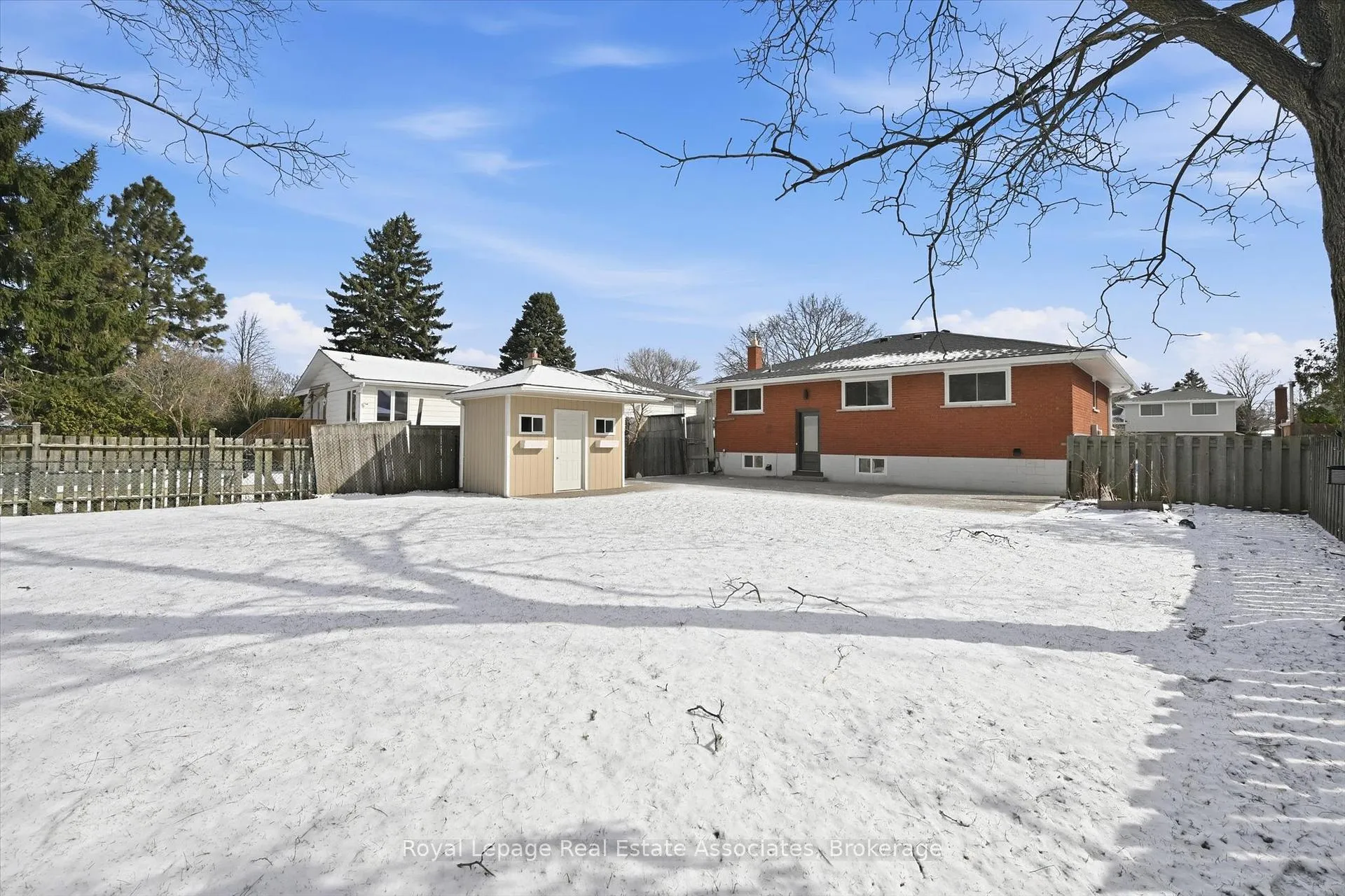 Photo 44 of 26 Geneva Drive, Hamilton, Buchanan — HOMEH