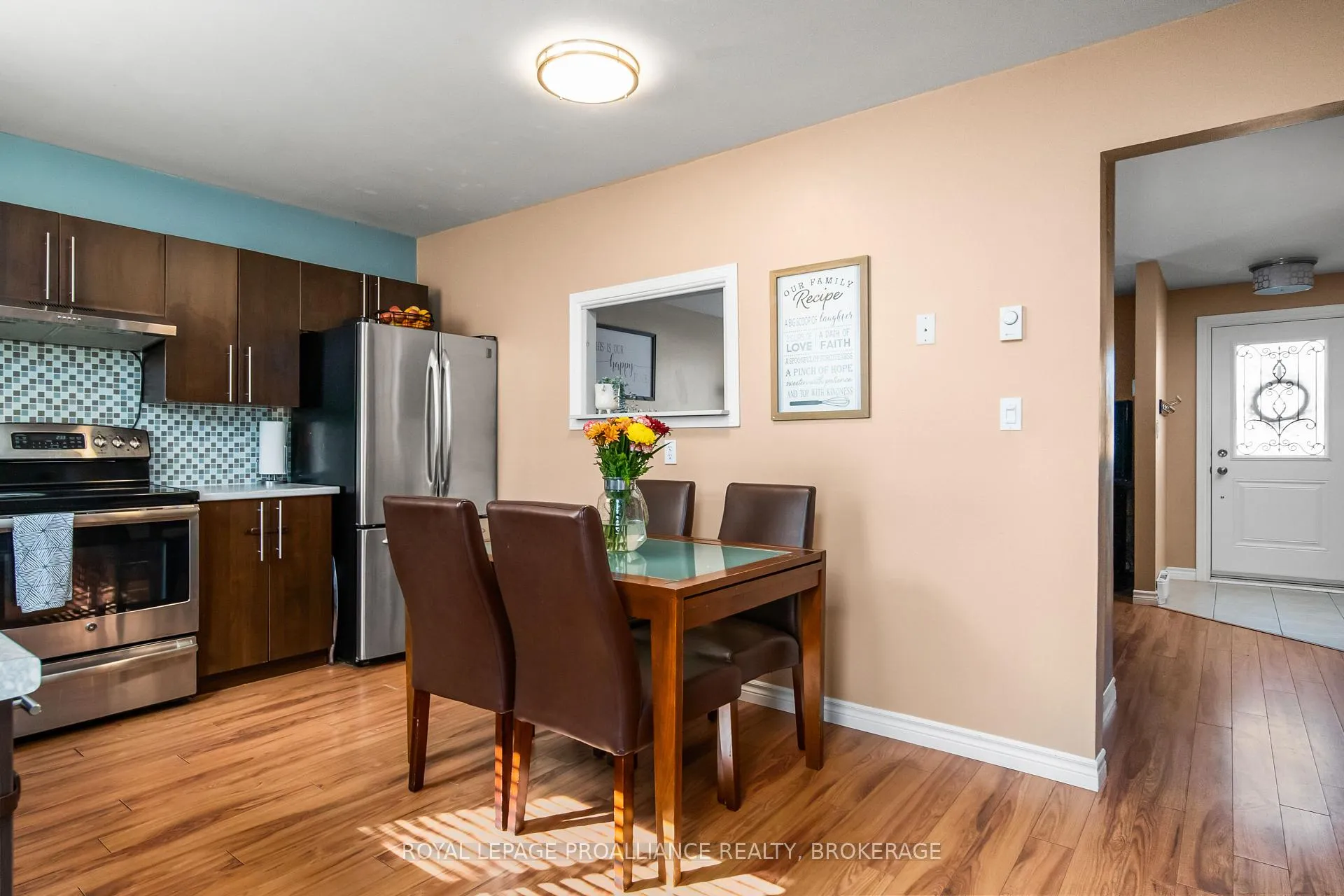 Photo 12 of 16 Rosemund Crescent, Kingston, West of Sir John A. Blvd — HOMEH