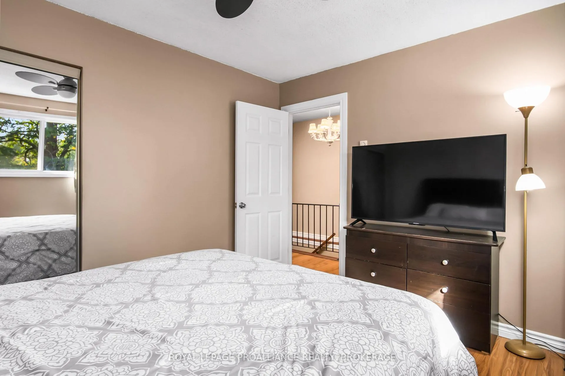 Photo 21 of 16 Rosemund Crescent, Kingston, West of Sir John A. Blvd — HOMEH