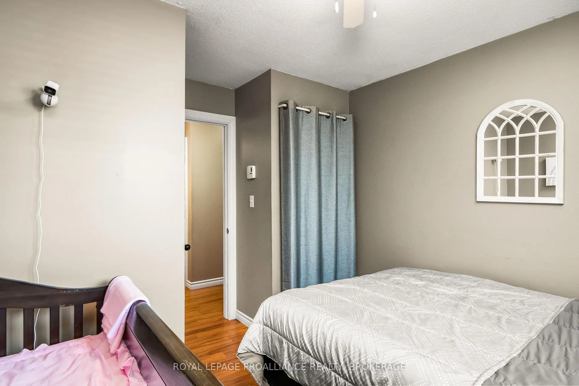 Photo 26 of 16 Rosemund Crescent, Kingston, West of Sir John A. Blvd — HOMEH