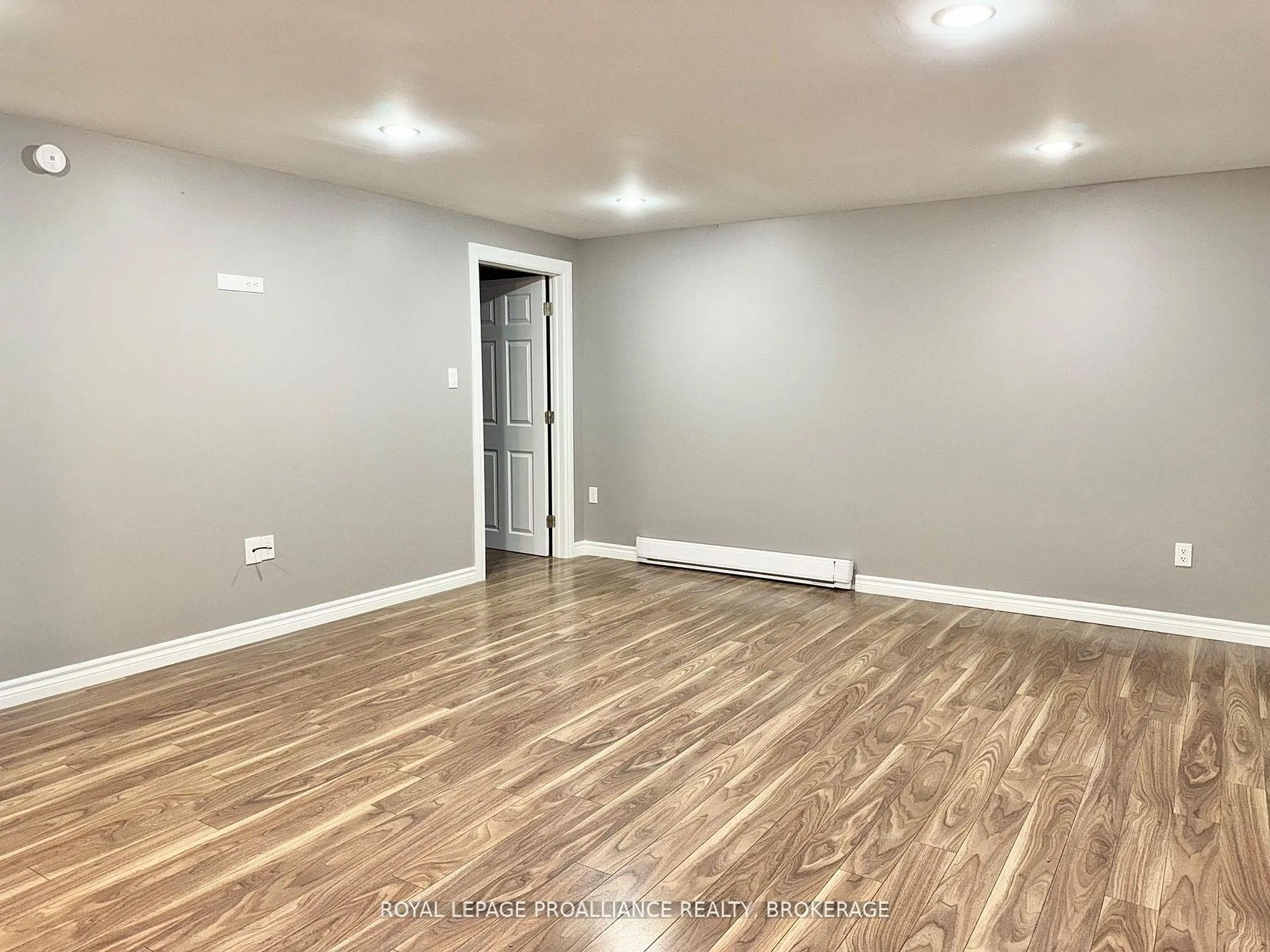Photo 37 of 16 Rosemund Crescent, Kingston, West of Sir John A. Blvd — HOMEH