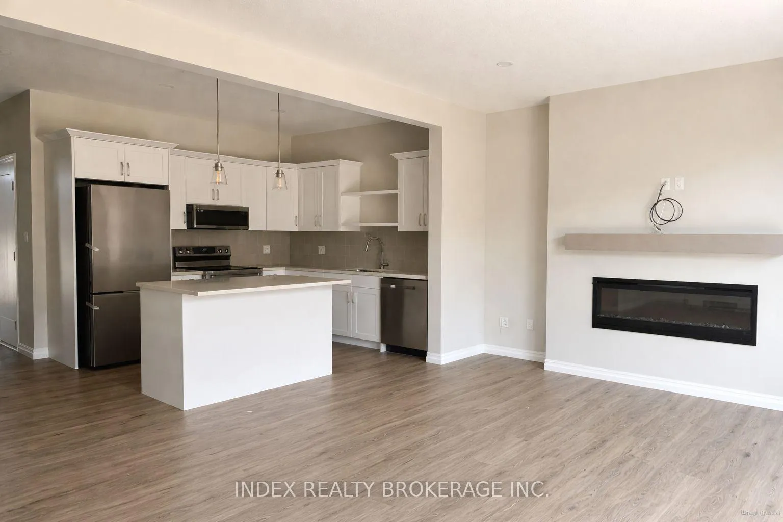 Photo 13 of 30 Keba Crescent, Tillsonburg — HOMEH