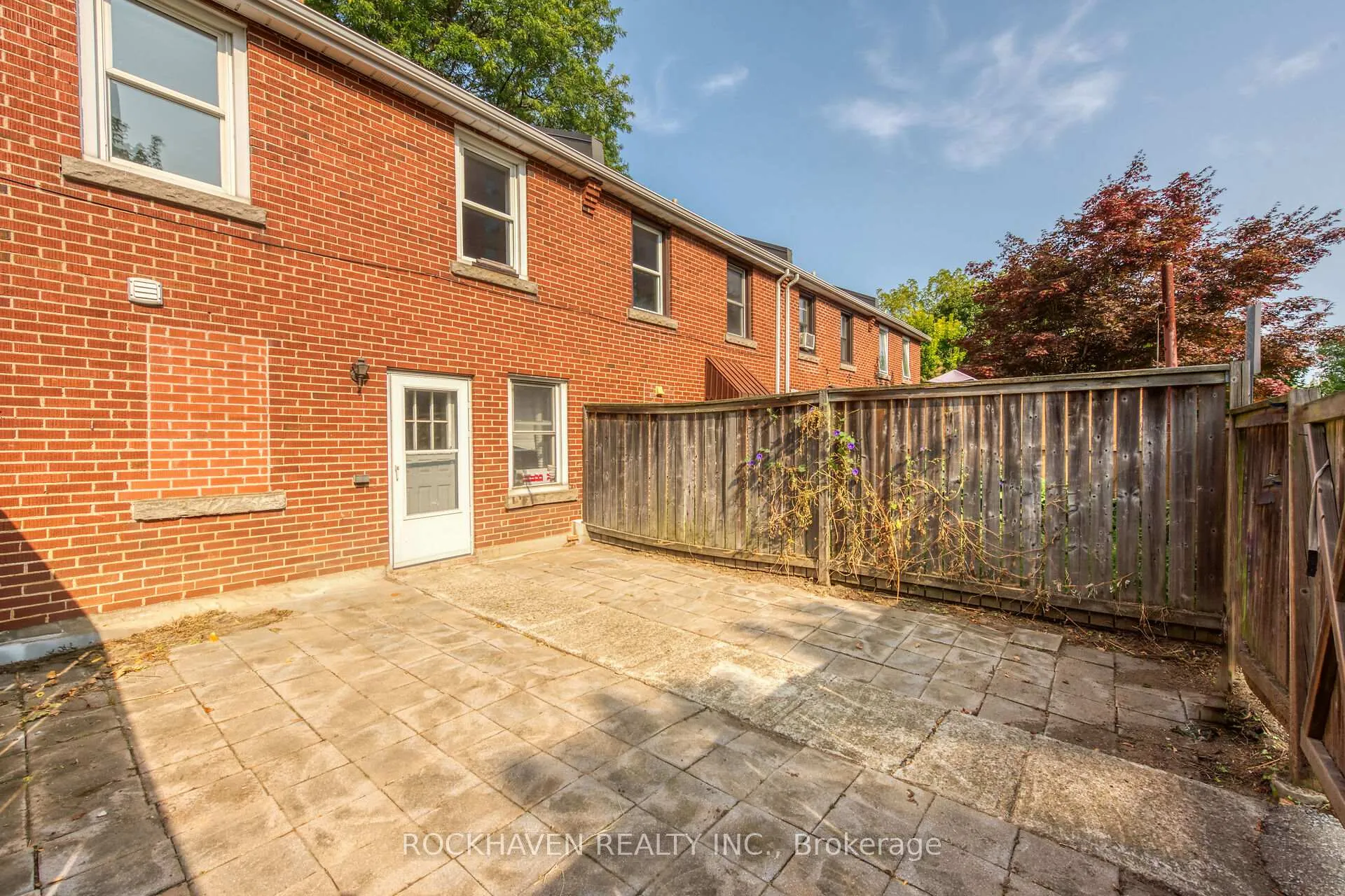 Photo 20 of 36 Macklin Street N, Hamilton, Westdale — HOMEH