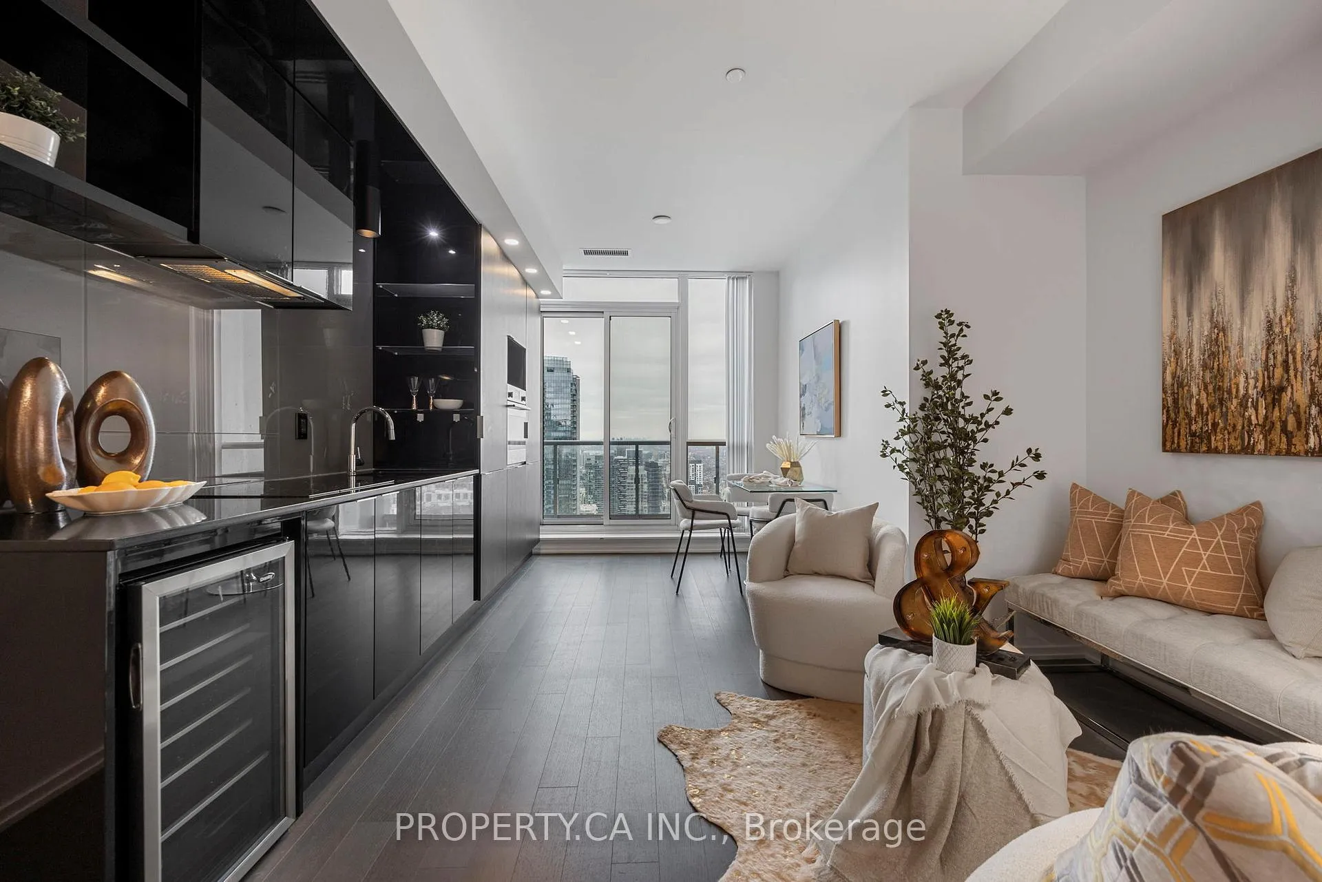 Photo 8 of Unit PH12, 70 Temperance Street, Toronto, Bay Street Corridor — HOMEH