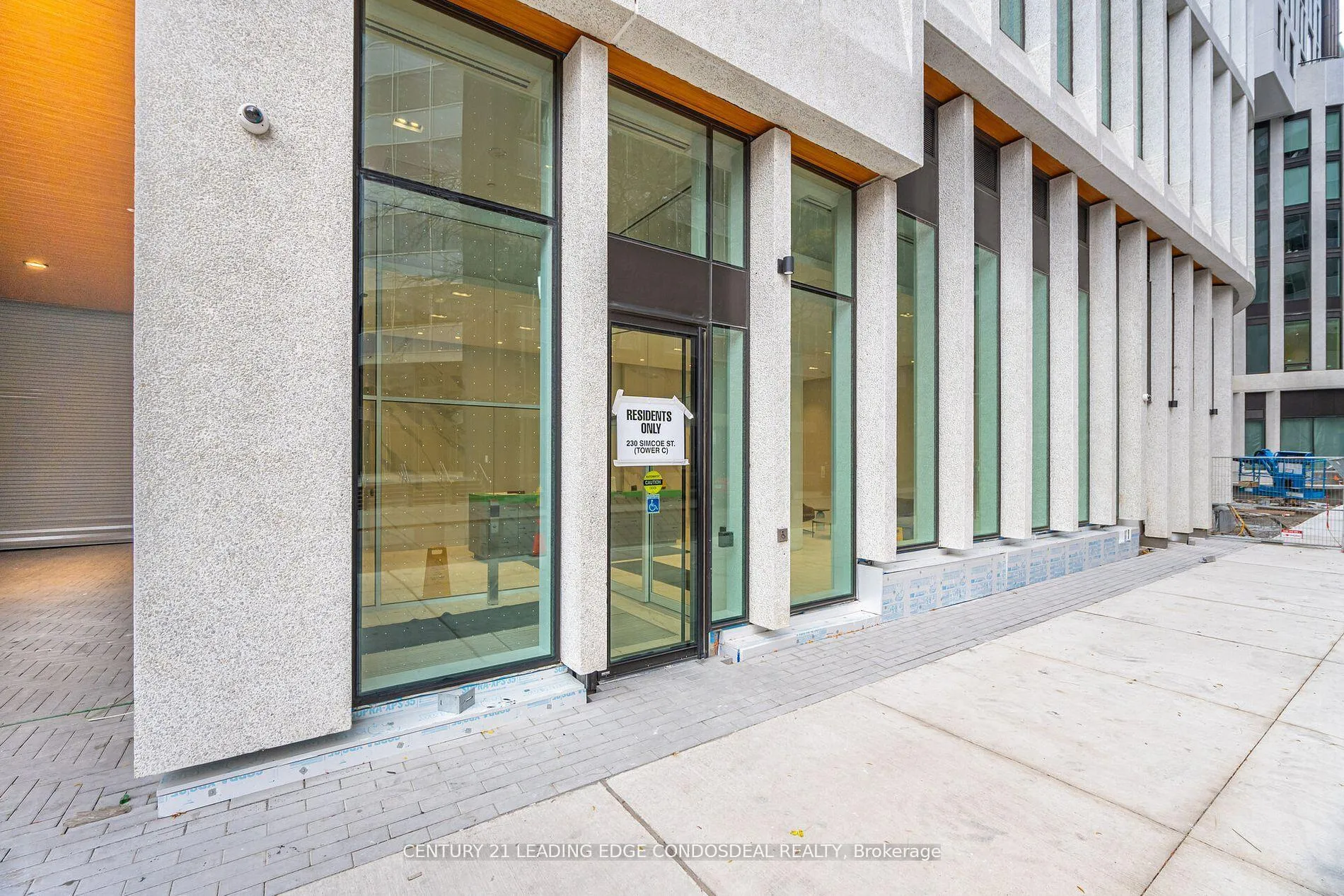 Photo 2 of Unit 2518, 230 Simcoe Street, Toronto, Kensington-Chinatown — HOMEH