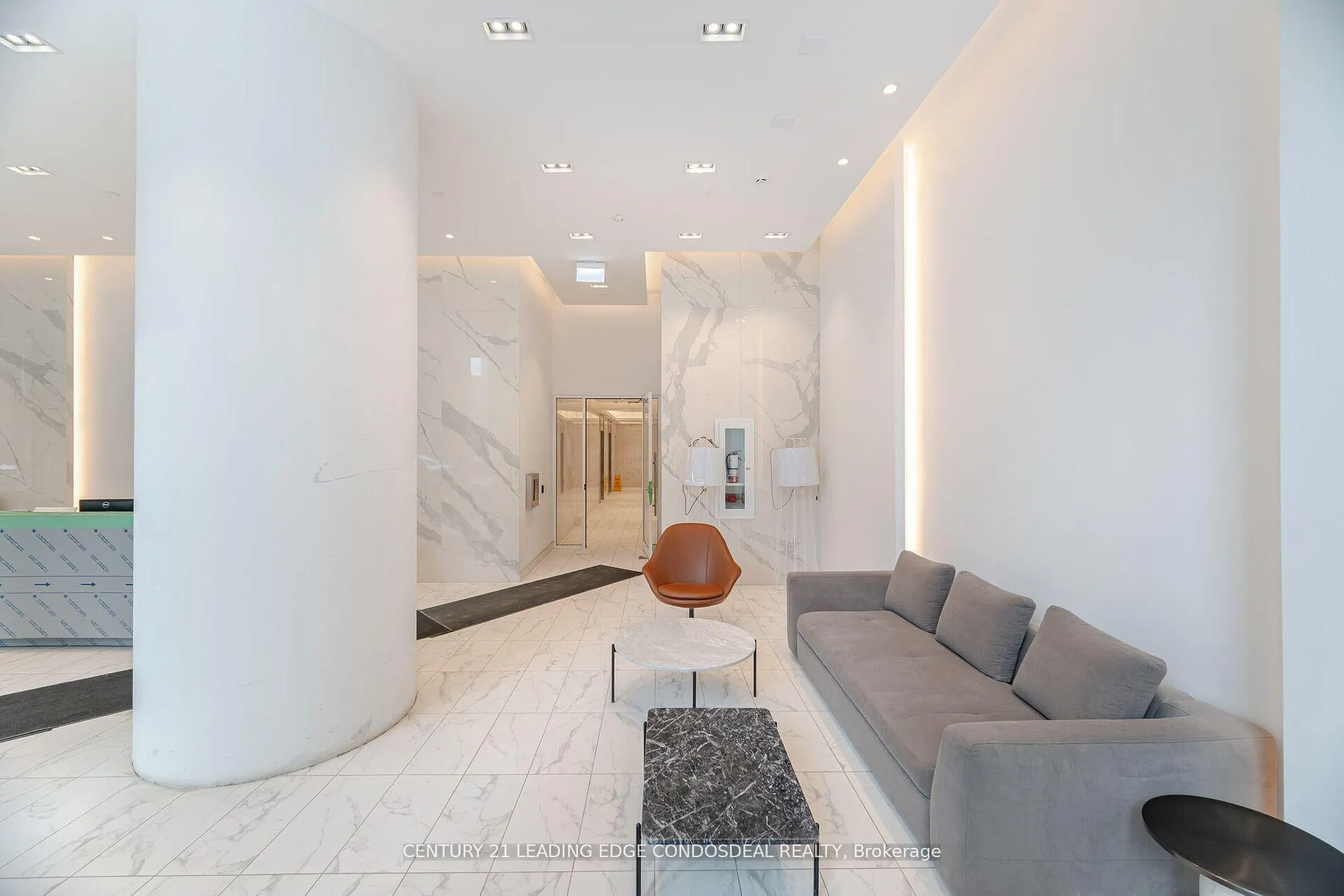 Photo 3 of Unit 2518, 230 Simcoe Street, Toronto, Kensington-Chinatown — HOMEH