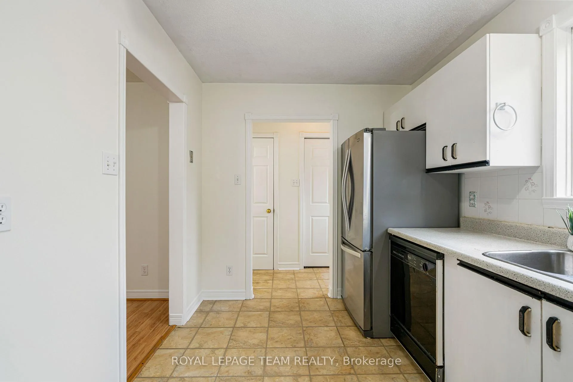 Photo 12 of 52 Rowan Drive, South Dundas, Morrisburg — HOMEH