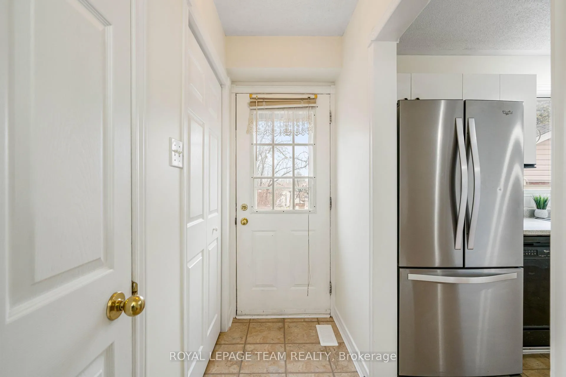 Photo 14 of 52 Rowan Drive, South Dundas, Morrisburg — HOMEH
